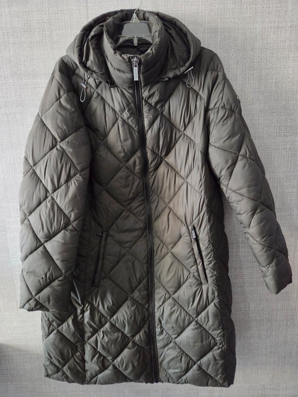 Michael Kors quilted dark olive green hooded puffer coat size XL